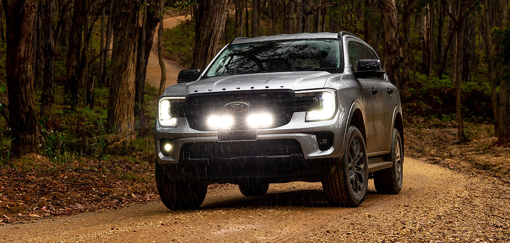 Ford Next Gen Everest Inner Grille Bracket