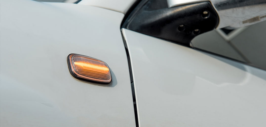 Toyota 100 Series Landcruiser Dynamic LED Side Marker