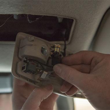 Holden Colorado RG LED Map Light Upgrade